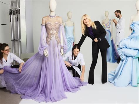 donatella versace tette|Donatella Versace on refusing to conform and new Hollywood show.